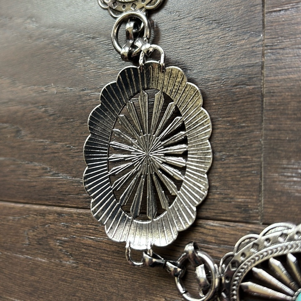 American Bison Western Chain Belt,oval silver tone conchos,faux turquoise stones - Picture 6 of 11